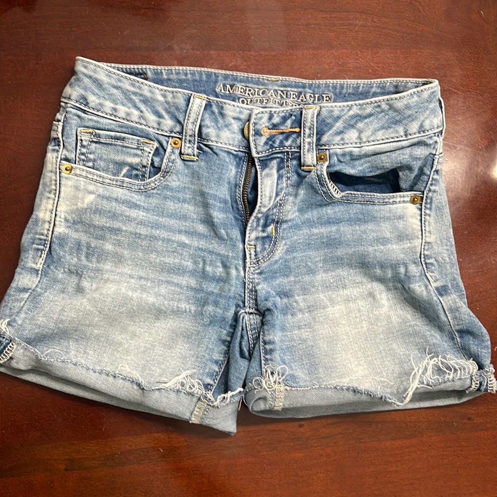 American eagle midi Jean shorts